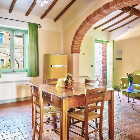 Hotel Borgo Casabianca 4*