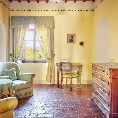 Borgo Casabianca Hotel 4*